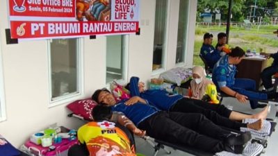 Memon Bulan K3 Tahun 2024, PT BRE Serahkan Puluhan Kantong Darah Untuk PMI Tapin