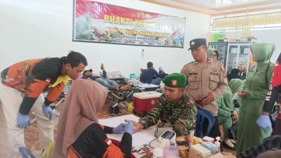Kodim 1010/Tapin Gelar Bhakti Kesehatan dan Pembagian Sembako Sambut HUT TNI Ke-79