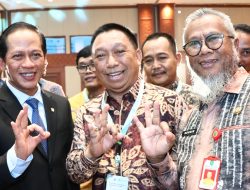 Tapin Bebas Sanksi, Wabup Juanda : Menteri LH Arahkan Pengelolaan Sampah Kolaborasi CSR 