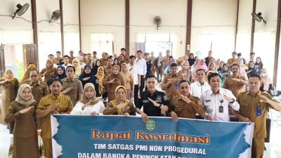 Cegah PMI Ilegal, Disnaker Tapin Ajak Seluruh Kades Jadi Garda Depan Perlindungan Warga